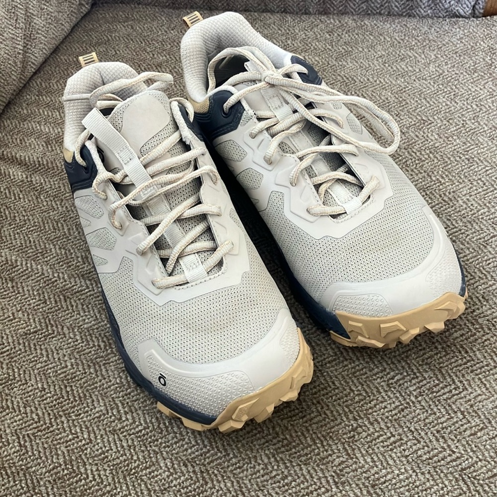Oboz ladies, hiking shoes